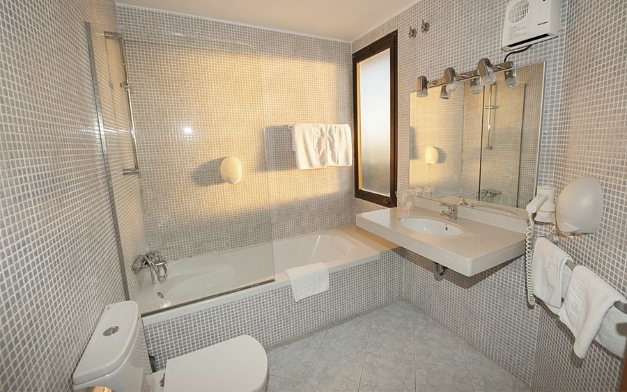 Hotel El Bruc Eksteriør billede